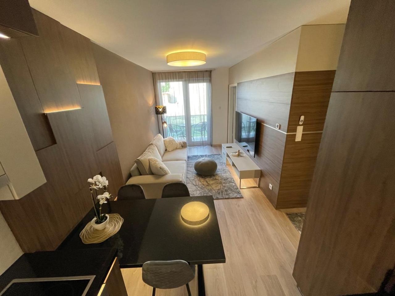 Karzo Property Lk 204 Budapest Exteriör bild
