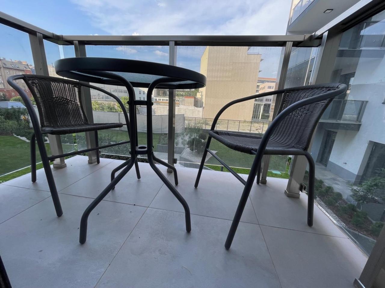 Karzo Property Lk 204 Budapest Exteriör bild